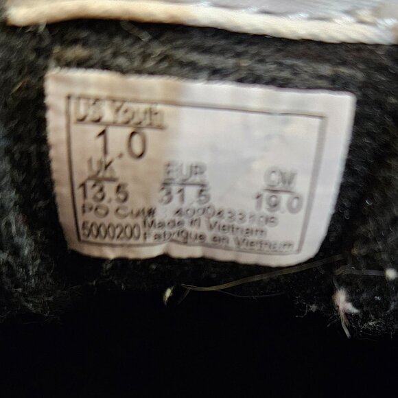 Vans - Picture 4 of 4